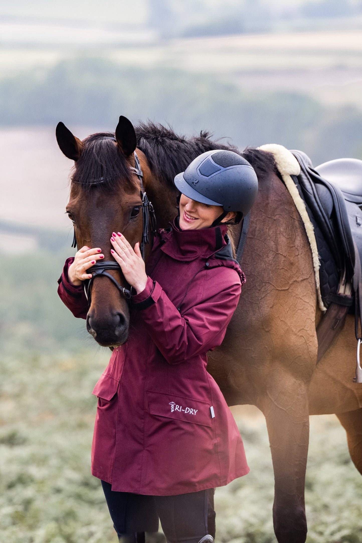 LADIES' RI-DRY HAWKRIDGE COAT