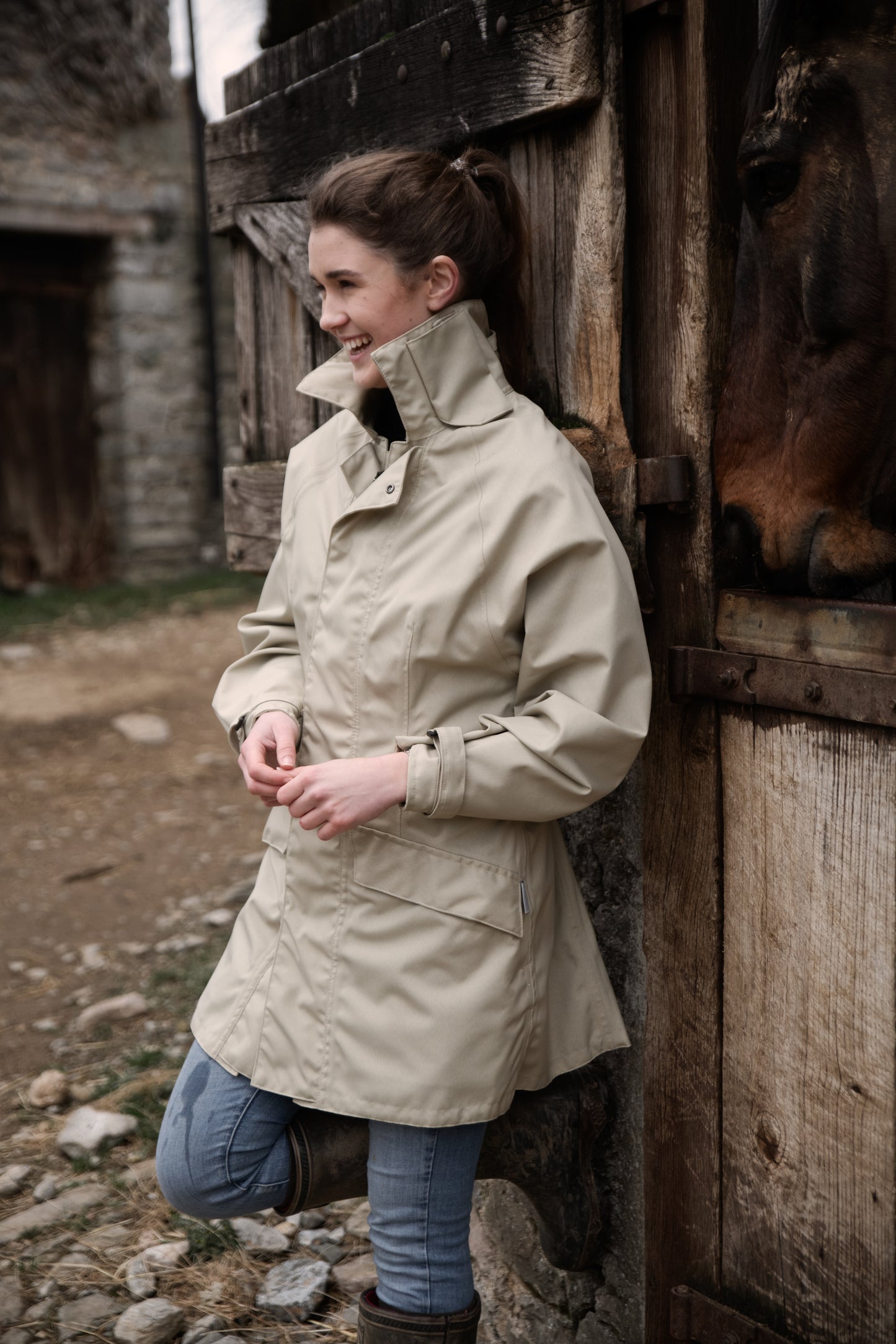 LADIES' RI-DRY CLASSIC COAT - BUFF