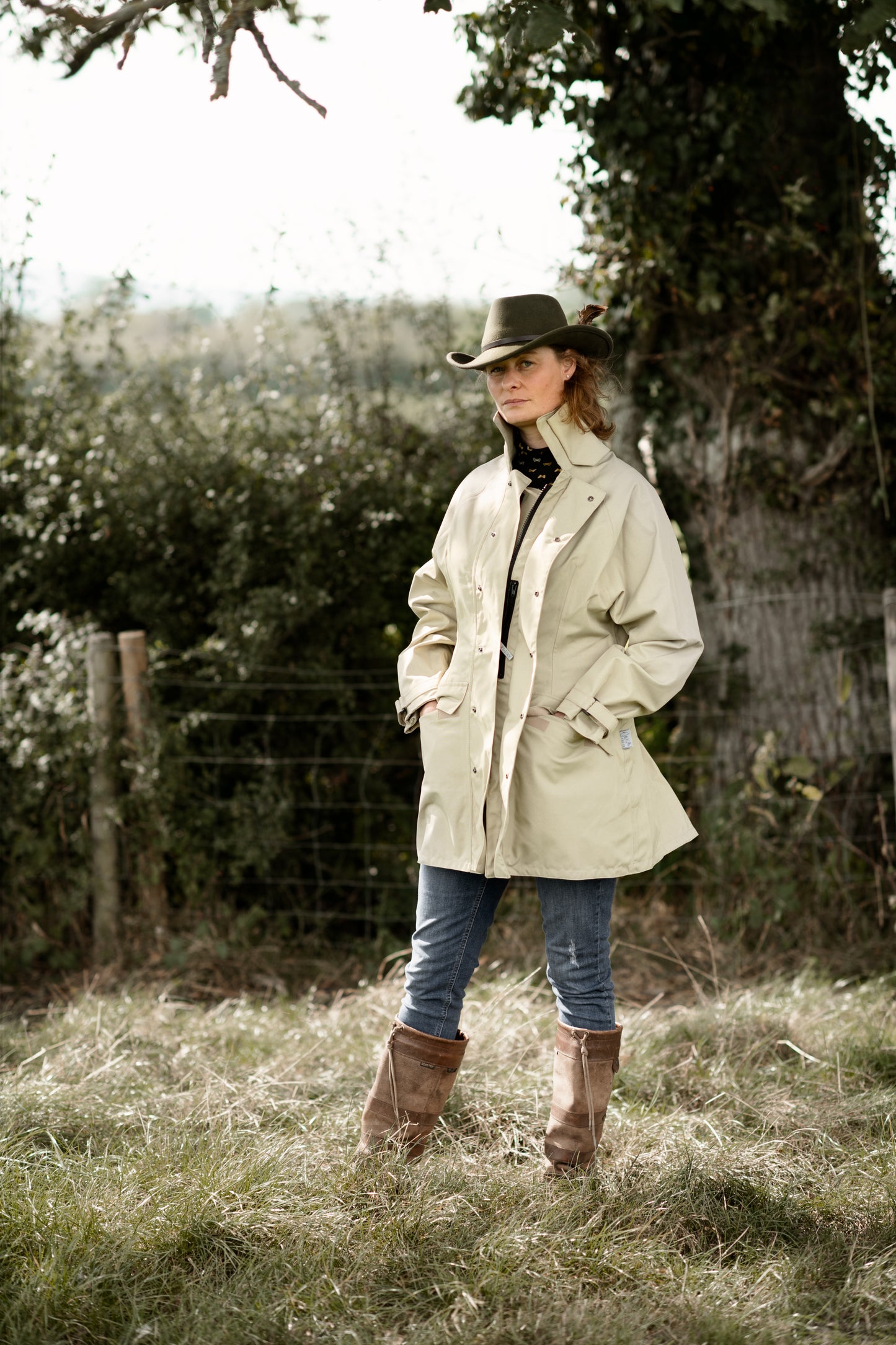 LADIES' RI-DRY CLASSIC COAT - BUFF